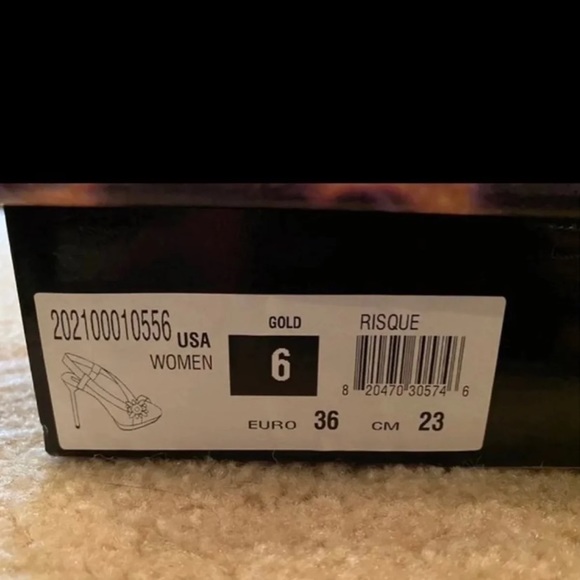 XOXO Gold Stilettos - Women’s Size 6 - Picture 5 of 6